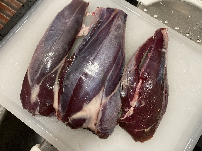 エゾ鹿（蝦夷鹿）スネ肉の全てのレビュー、口コミ、レシピはこちら | グルメソムリエ