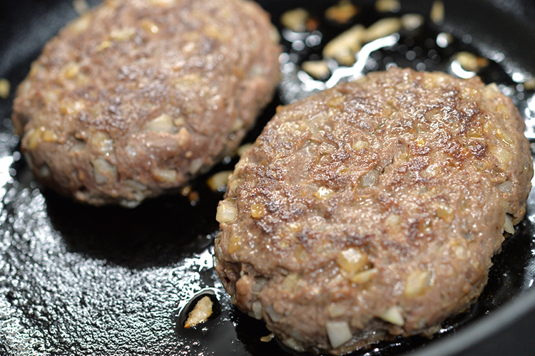 赤身率98 以上のひき肉です 馬肉赤身ミンチ300g グルメソムリエ 赤身率98 以上のひき肉です 馬肉赤身ミンチ300g グルメソムリエ