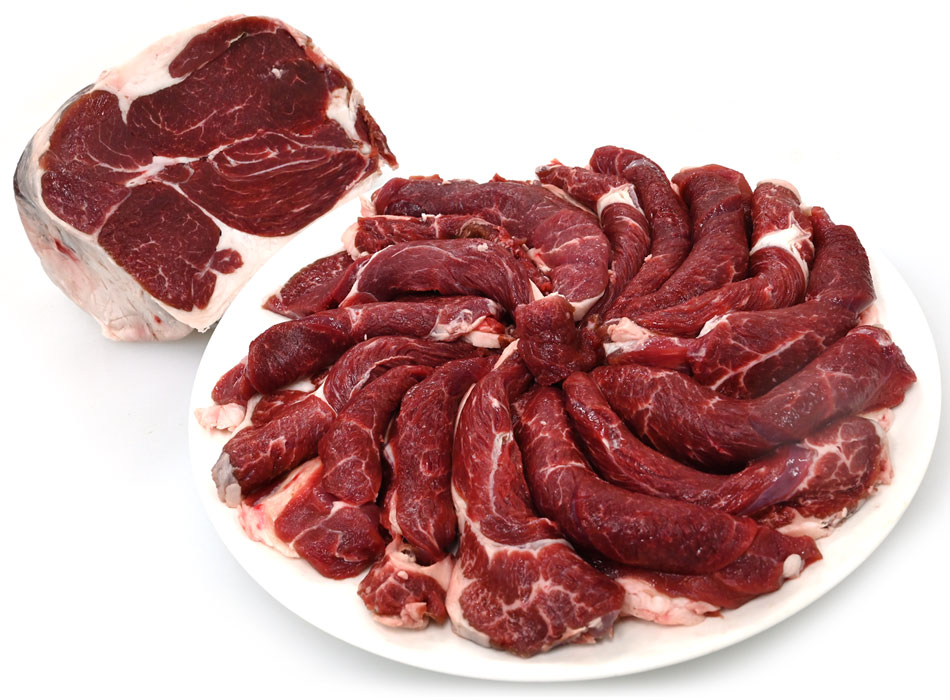 マトン肉は、厚切りのジンギスカンなどでもタレに負けない、しっかりした肉の味があります。