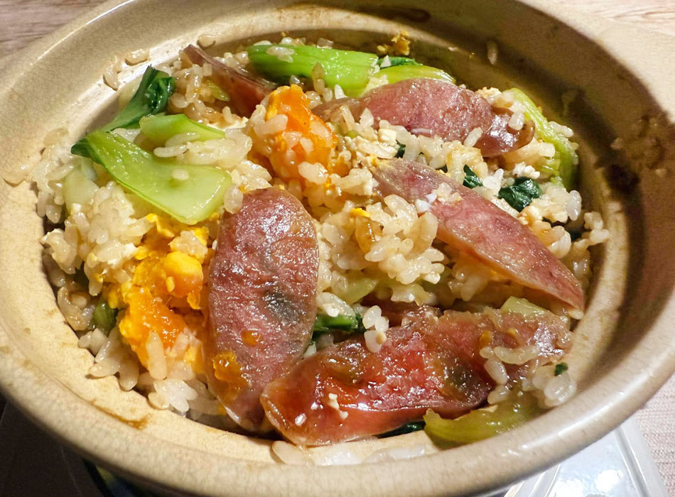 全体を混ぜてお召し上がれ。おこげが欲しいときにはここで再度弱火にかけても。