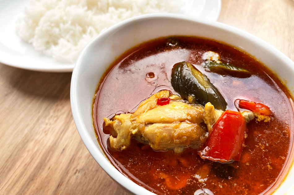 カレー粉を加えて火鍋カレーも美味しい。